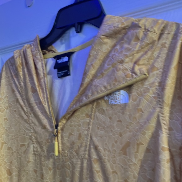 NWOT The North Face Womens pullover raincoat - Picture 2 of 6